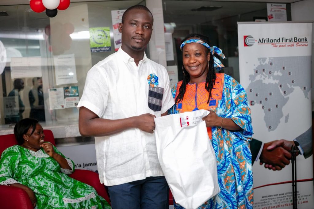 FETE 8 MARS STAFF